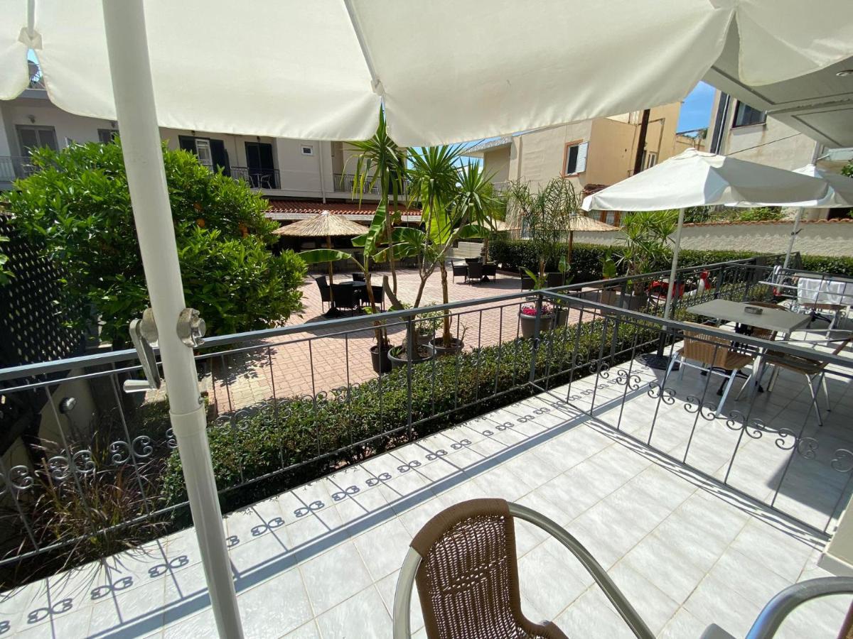 Hotel Pavlos - Studios Tolón 외부 사진